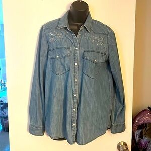 Long Sleeve Denim Button Up Blouse